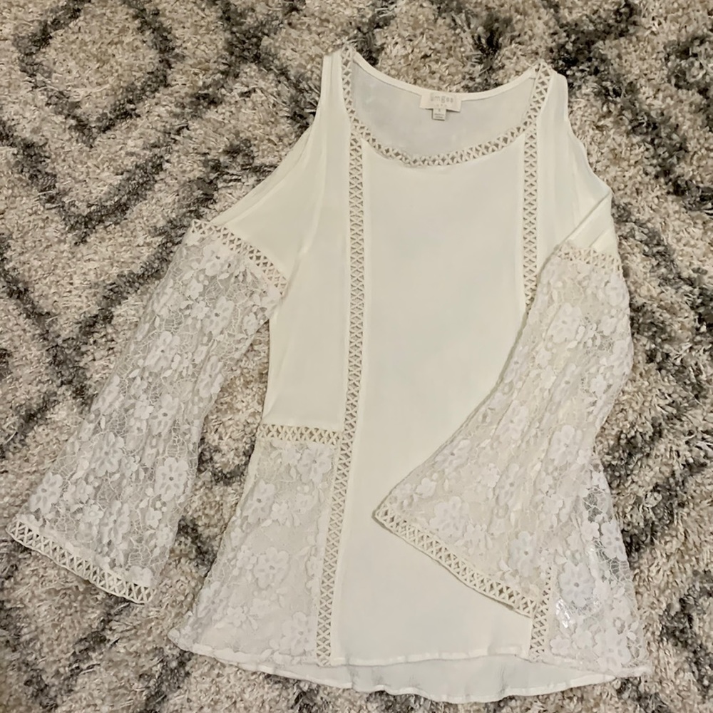 Cold Shoulder Blouse | Umgee